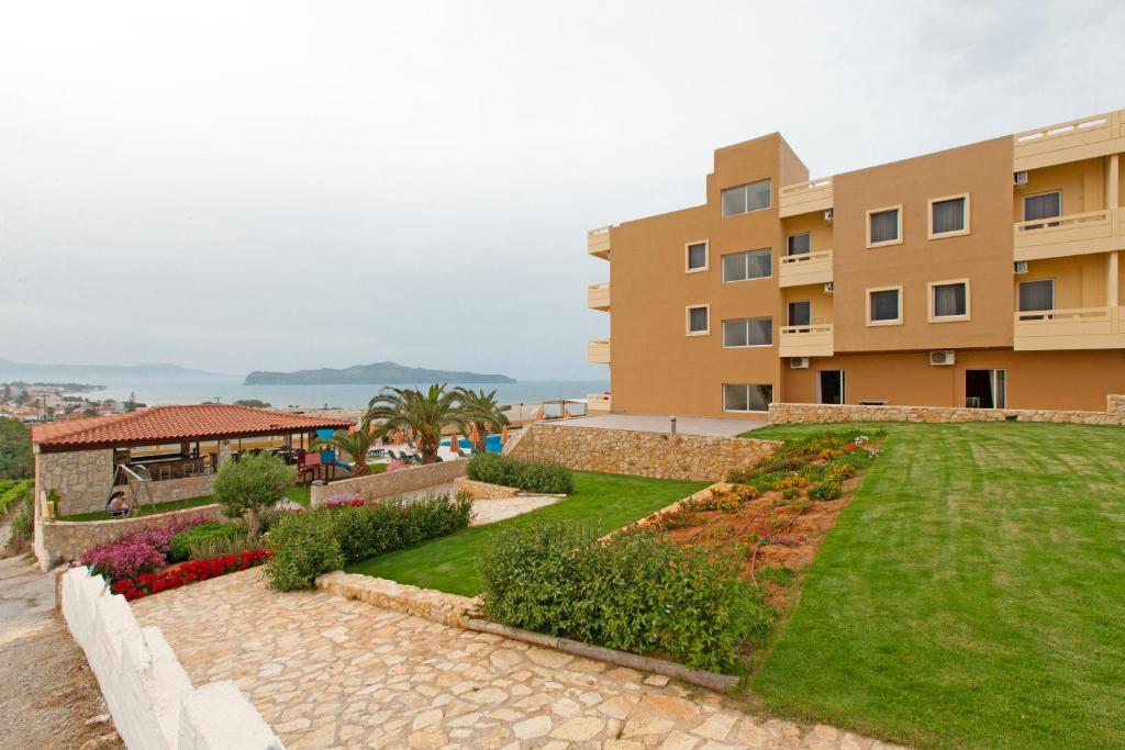 Top Hotel Сталос Экстерьер фото