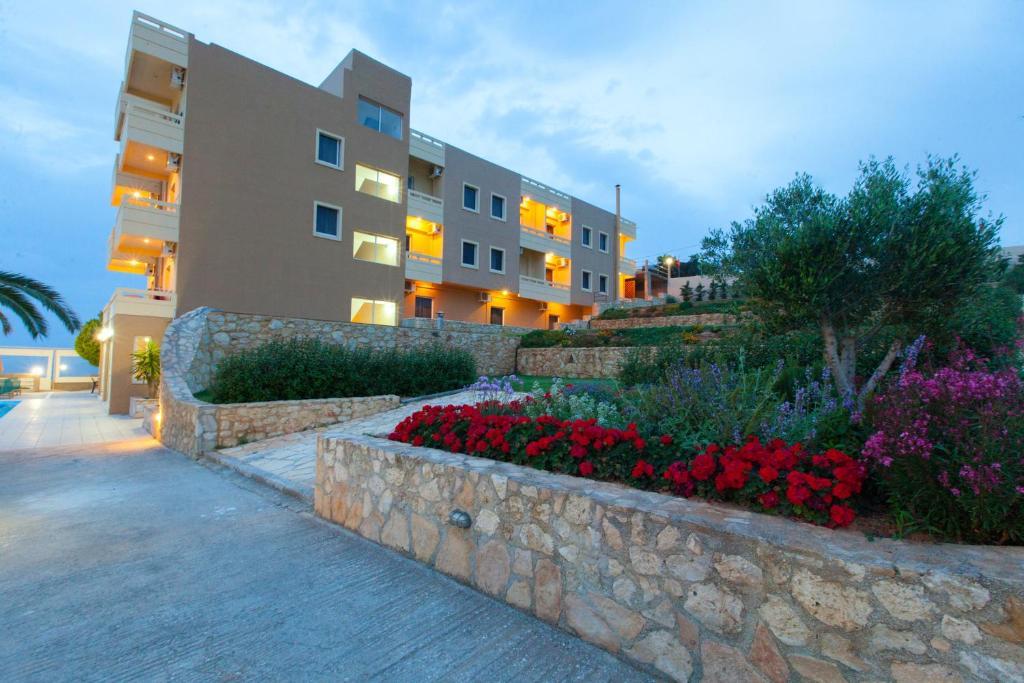 Top Hotel Сталос Экстерьер фото