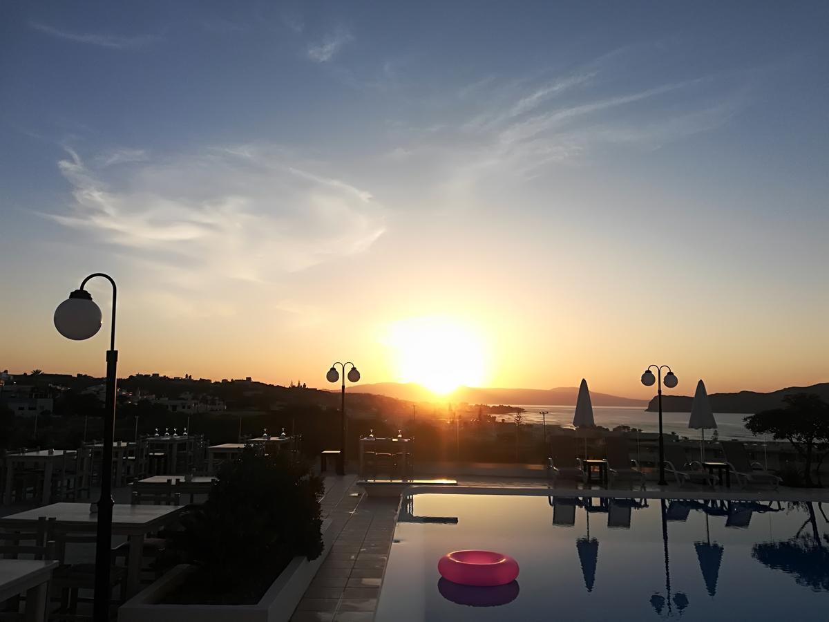 Top Hotel Сталос Экстерьер фото