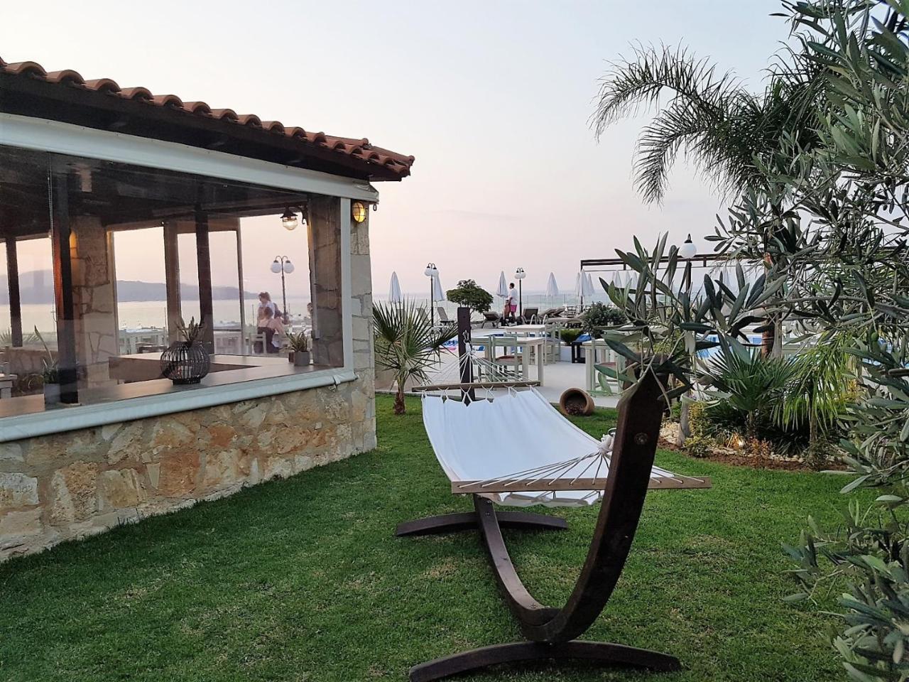 Top Hotel Сталос Экстерьер фото