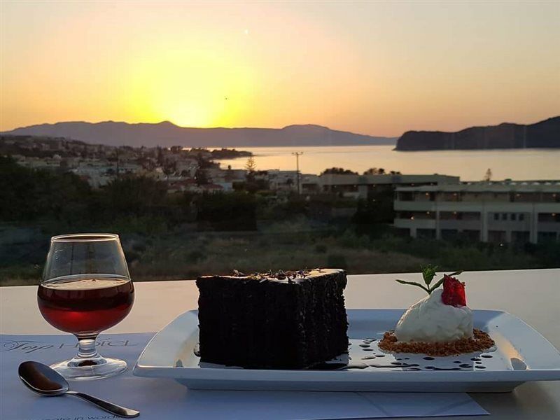 Top Hotel Сталос Экстерьер фото